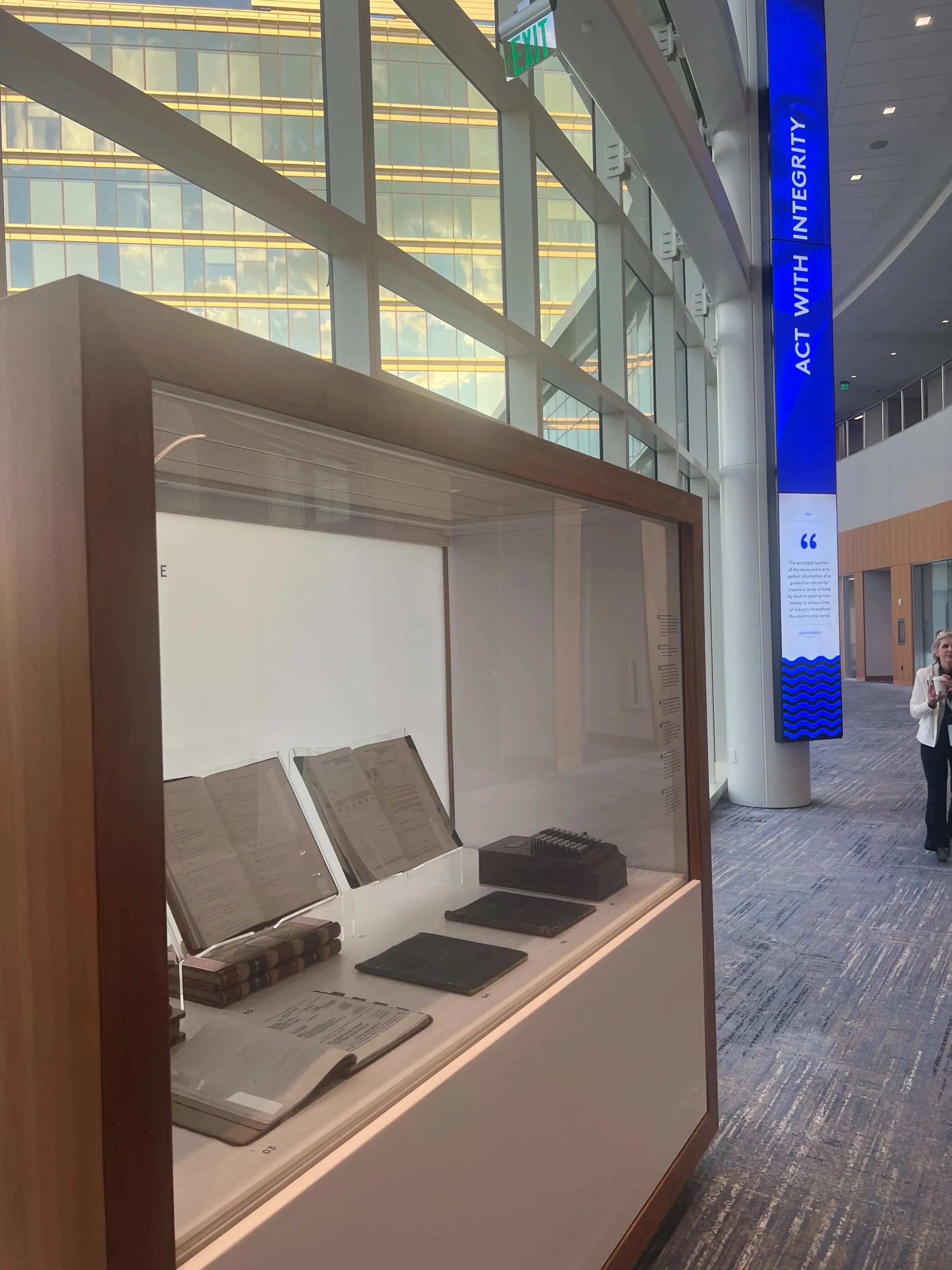 Halo Effect installation at KPMG Lakehouse
